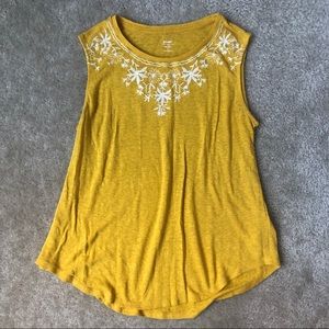 Old Navy Floral Tank